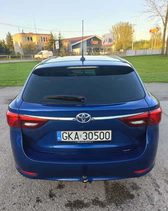 Toyota Avensis cena 44300 przebieg: 211000, rok produkcji 2016 z Ostrołęka małe 79